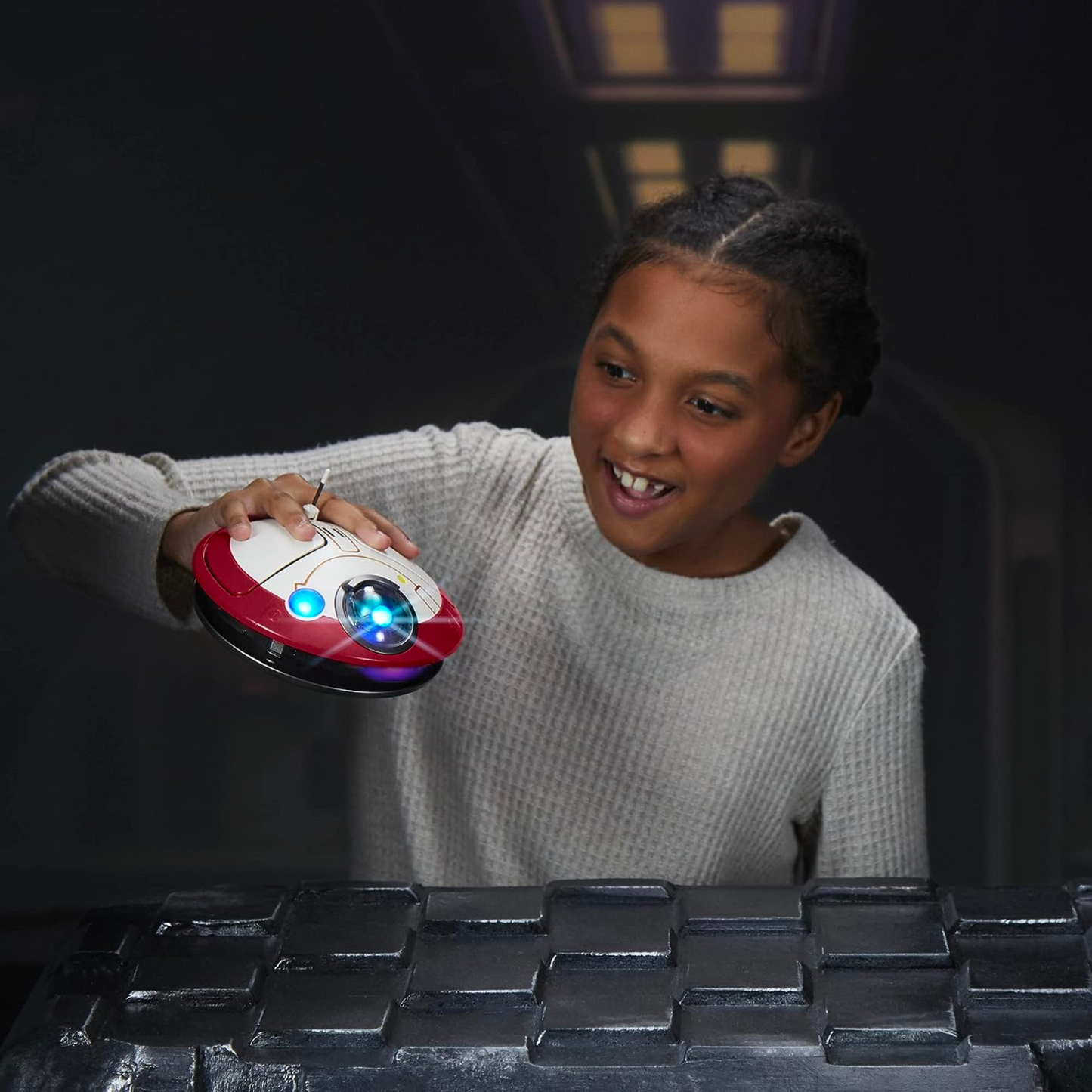 Juguete electrónico STAR WARS L0-LA59 (Lola) Edición animatrónica